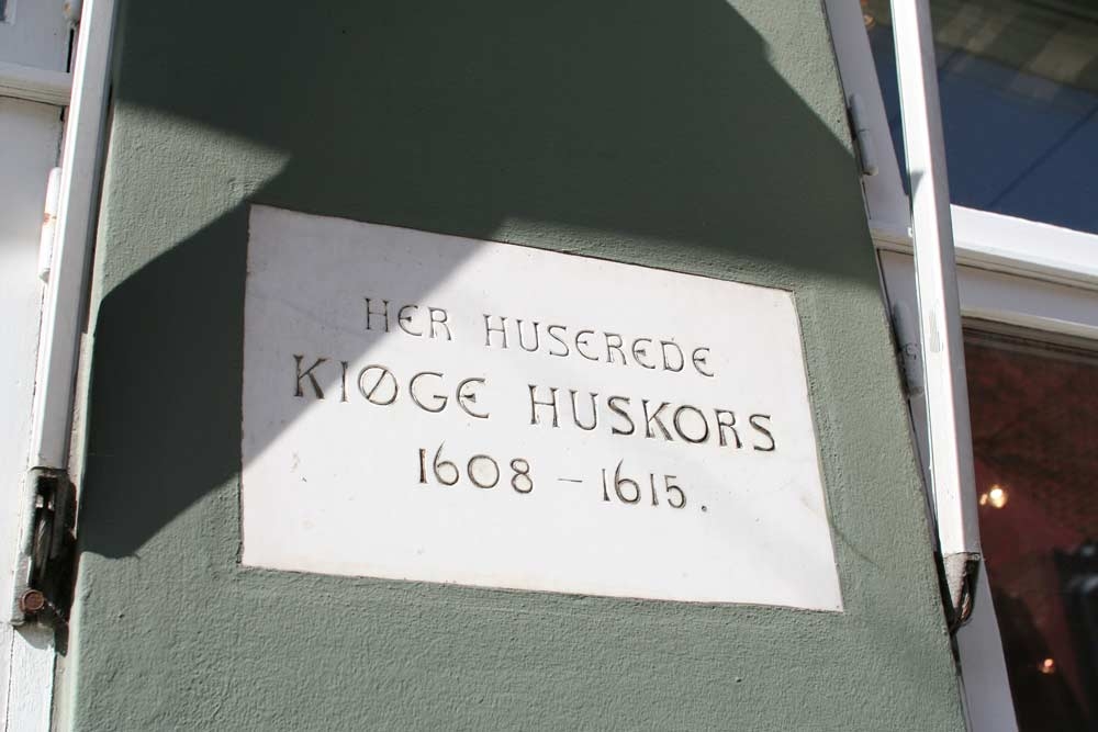 Mindeplatte for Køge Huskors